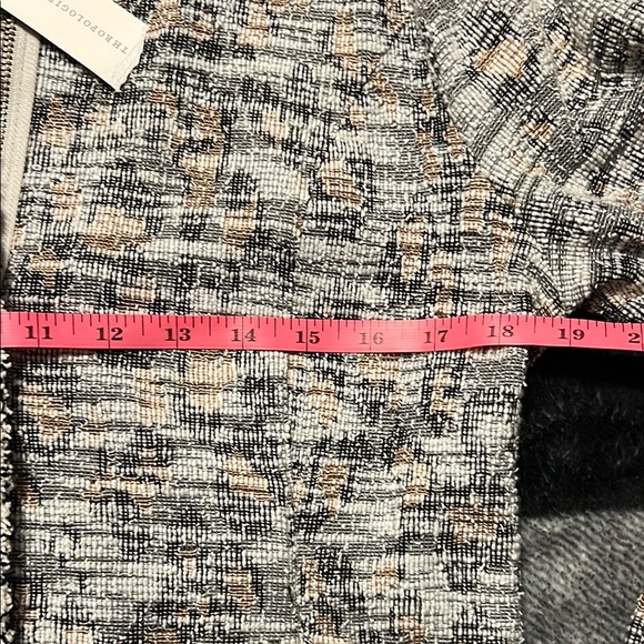 Dolan by Anthropologie Gray, White, Beige Knit Cardigan / Blazer Jacket size XS - Picture 11 of 16